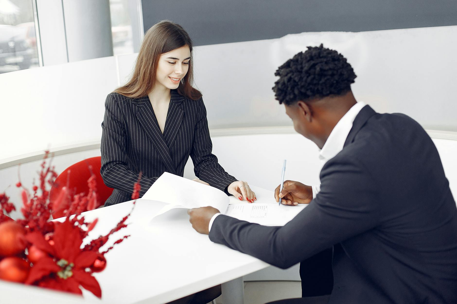 20代の転職で年収を上げる方法｜失敗しない交渉と求人選びのコツ 本文画像1