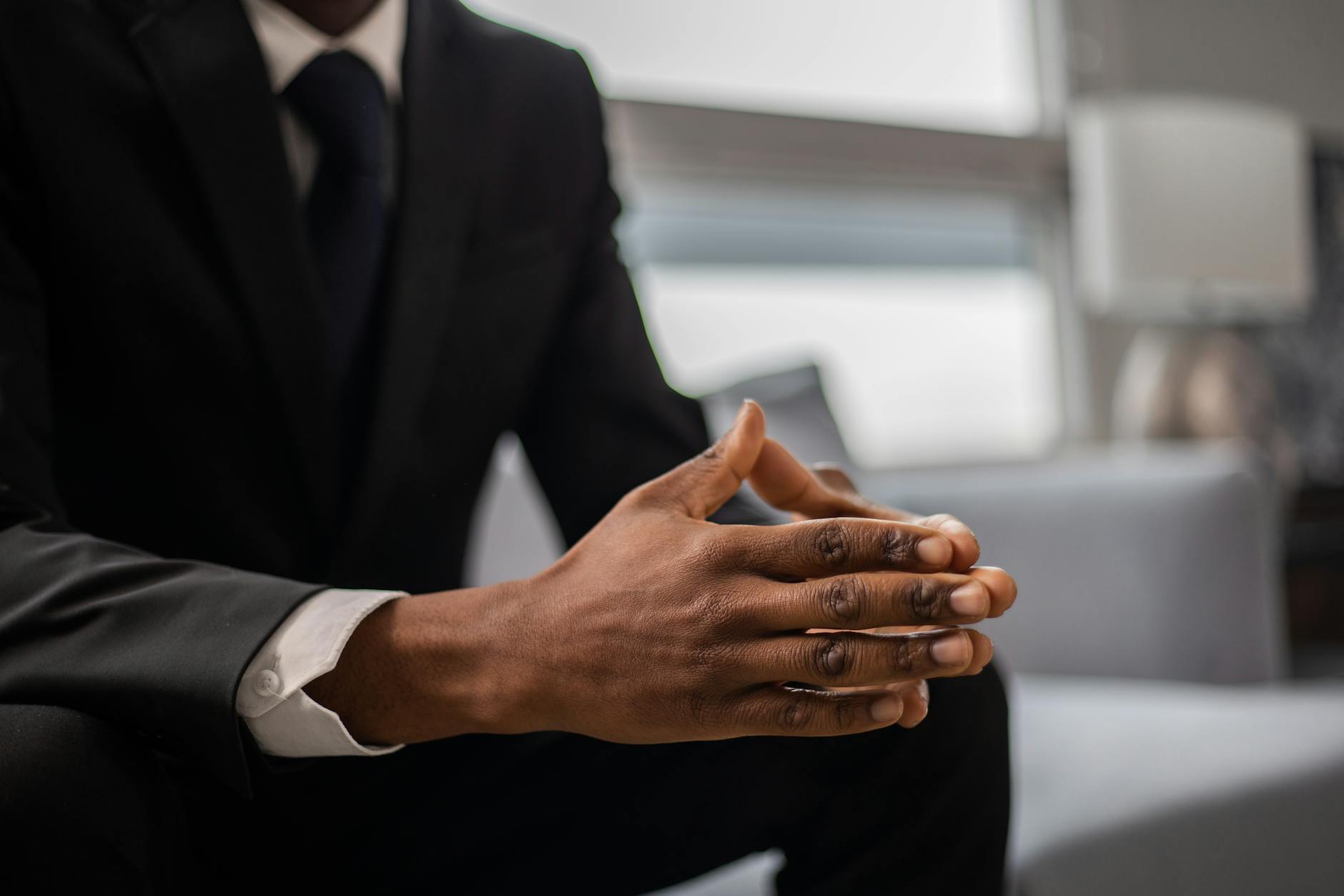 残業が少ない会社の求人の見分け方｜20代がワークライフバランスを実現する転職術 本文画像1